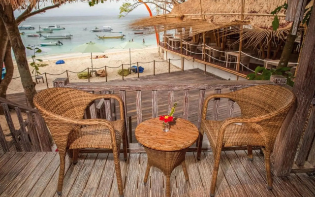 Hai Tide Beach Resort