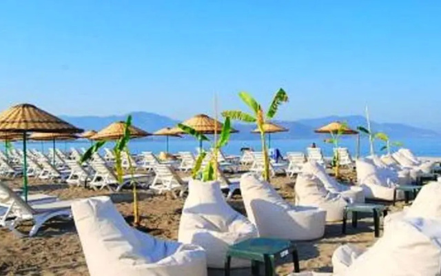 Sunset Beach Villa B