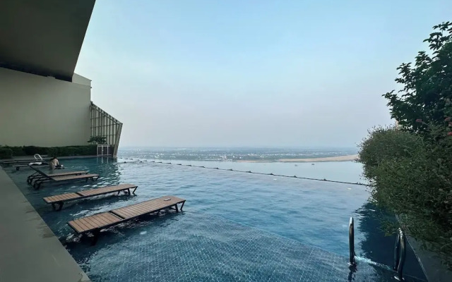 Skyline Serenity 1Bedroom-The Peak
