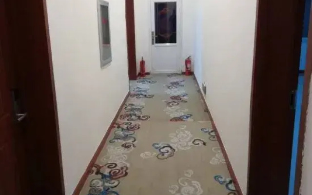 Kangping Hexing Hostel