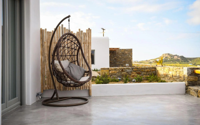 Myconian Crown Suites