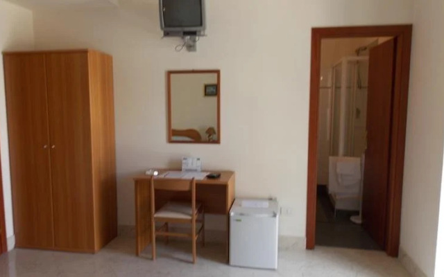 Отель Albergo Roma