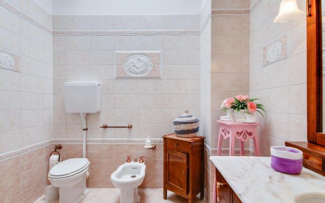 Serene Holiday Home in Urbino with Private Pool