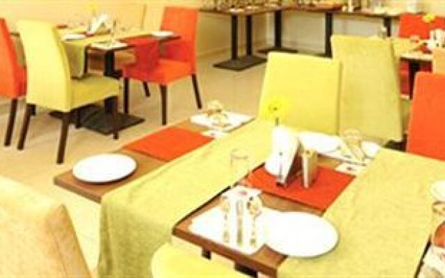 Clarks Inn Kailash Colony