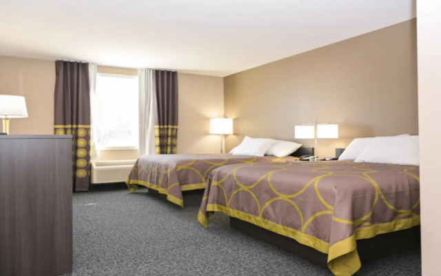 Super 8 by Wyndham Moosonee