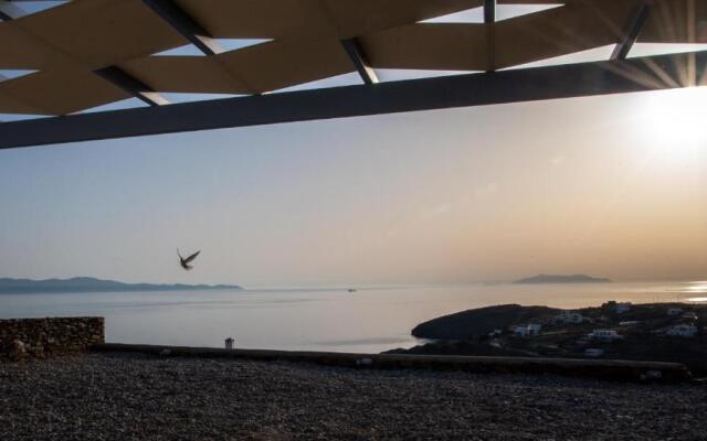 Iliopetra residence - 5BR Villa in Agios Romanos