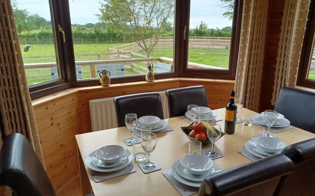 Green View Lodges