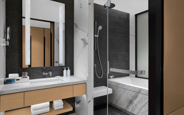 Courtyard by Marriott Xiamen