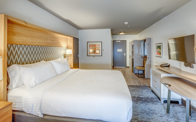 Holiday Inn & Suites Bellingham by IHG