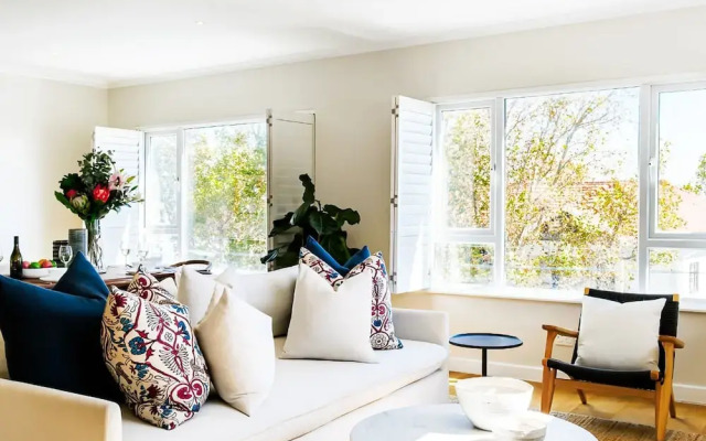 Modern Elegance Meets City Serenity at Meliora