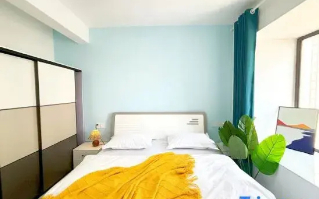 Xizhou Boutique Stay (Nanxun High-Speed Railway Station)