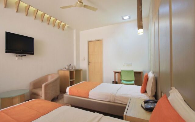 Purple Inn Boutique Hotel