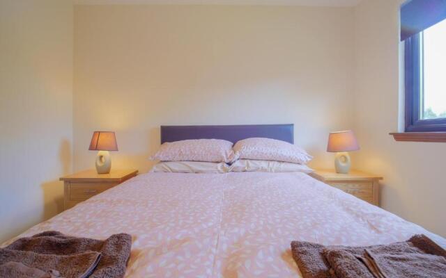 Glenview Chalet Park No 2