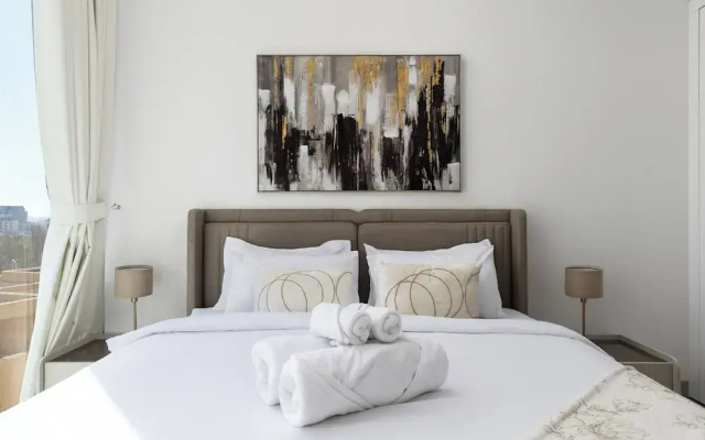 Waves - Urban Chic 1BR Apt With Maid - Apartment in ดูไบ - Photo 2