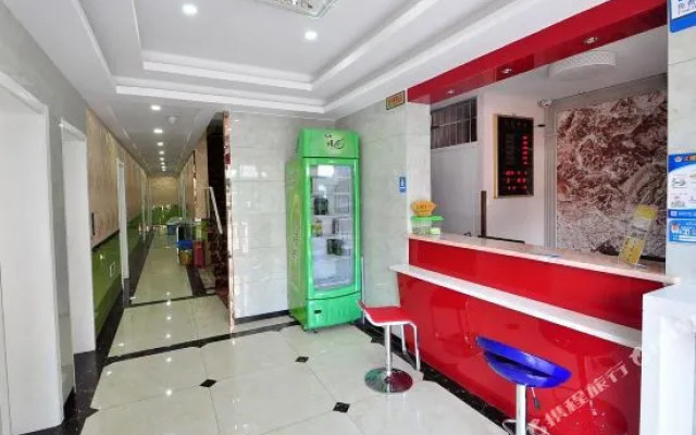 Caifeng Boutique Hotel (Xihu Ding'an Road Subway Station)