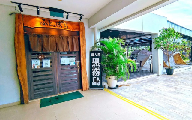 Le Premier Hotel Kota Deltamas