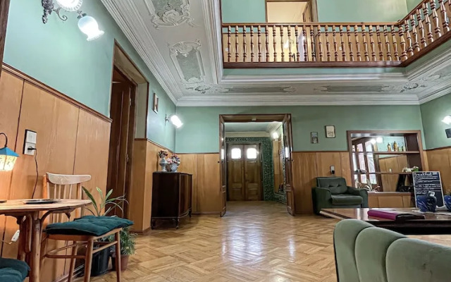 Guest House Top Floor