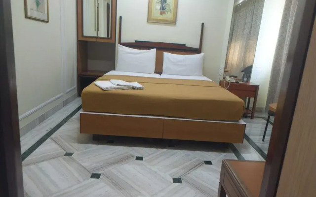 Royal Park Hotel