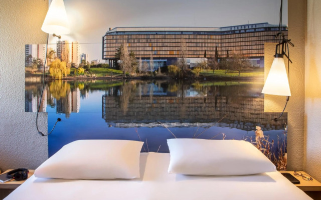 ibis Créteil