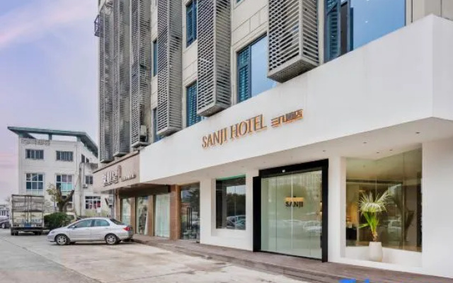 Sanji Hotel (Changzhou Universal Dinosaur City)