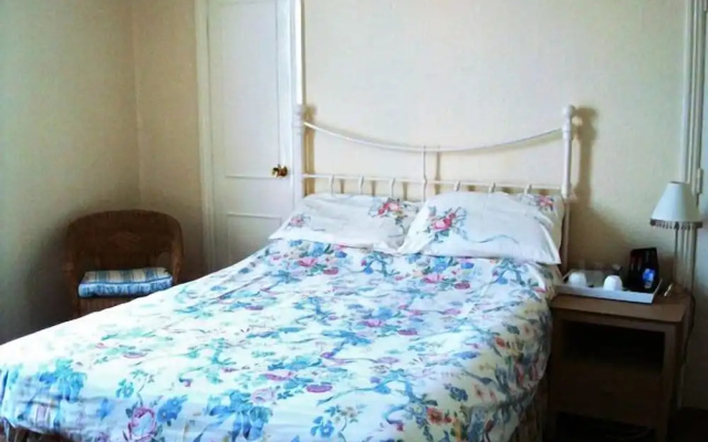 Baytree Lodge
