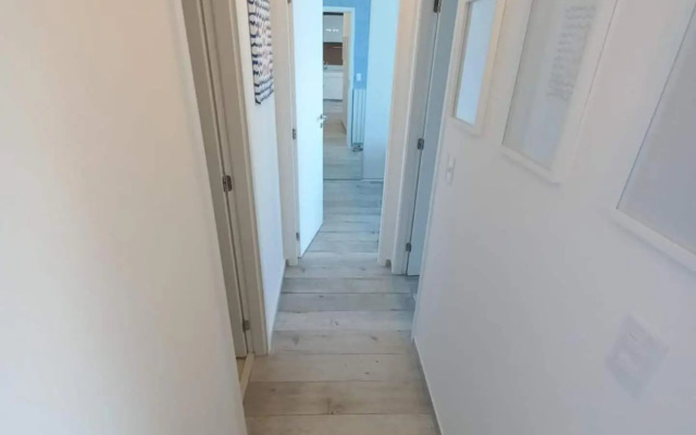 Condomínio de Luxo em Frente à Praia (novinho)