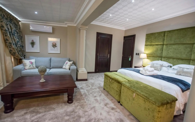 Border Hotel