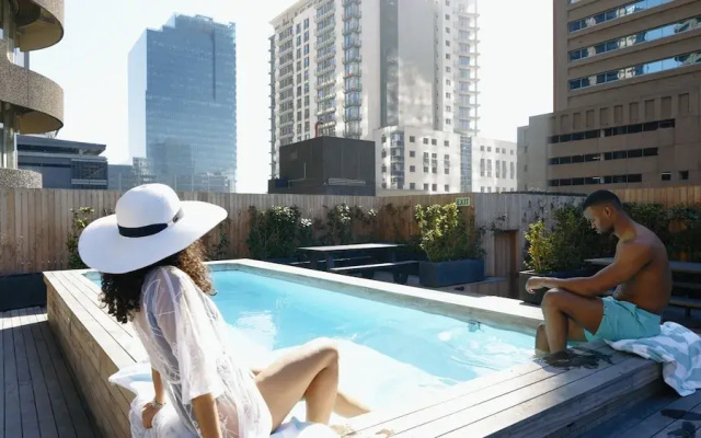 One Thibault Residence