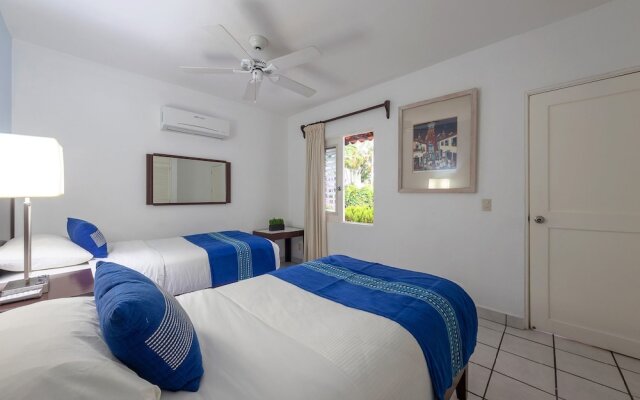 WIVC Alta Vista Condo - Stunning Views, Close to the Beach & Romantic Zone