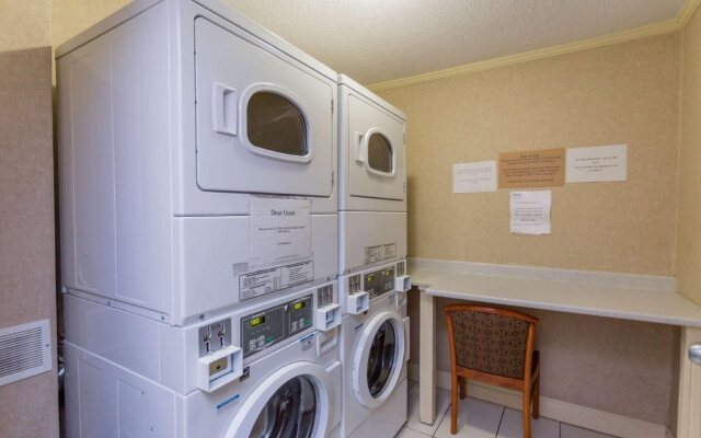 Park Inn & Suites by Radisson, Vancouver