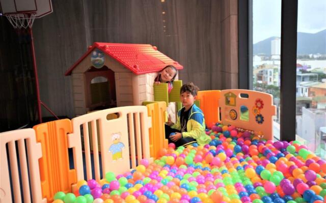 New Orient Hotel Danang