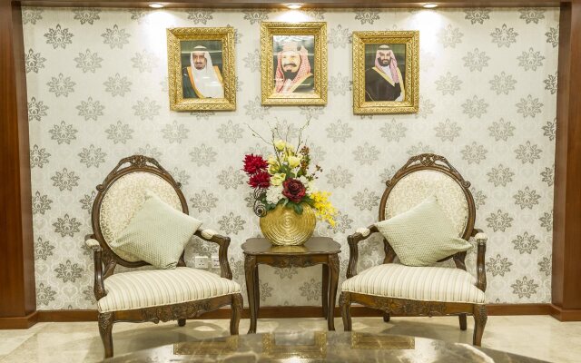 Laten Suites