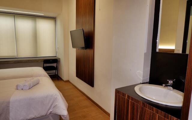 Guest House 555 NKI