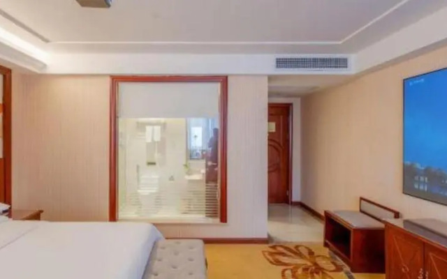 Vienna Hotel (Zhongshan Ancient Town Center)