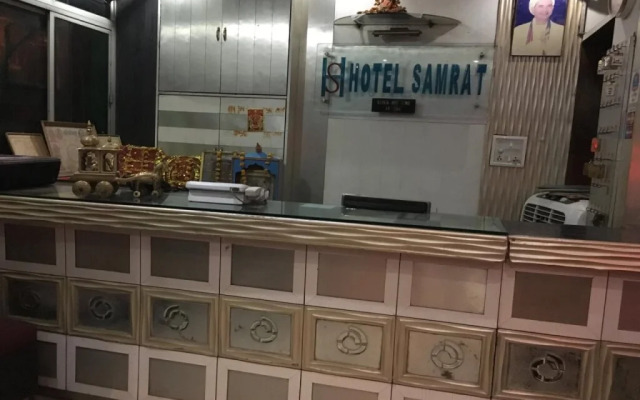 Hotel Samrat