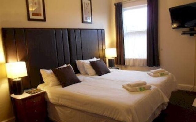 Kellett Hotel