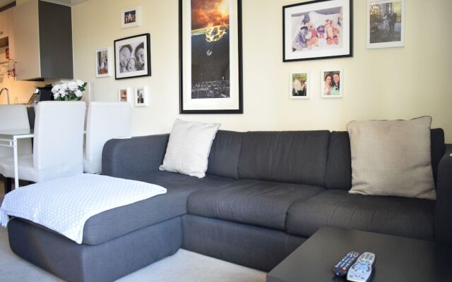Stylish Apartment With Balcony In Finsbury Park