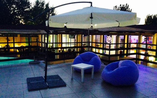 Meta Hotel Residence