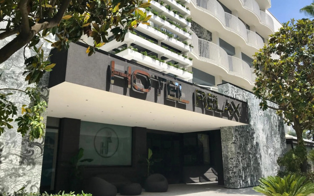 Hotel Relax