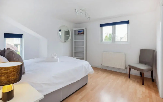 Spacious 3BD with Large Garden in Aynho
