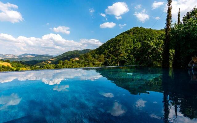 PIEVE DEL BORGO 6&2, Emma Villas