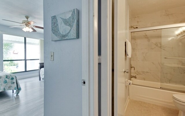 Runaway Bay Resort by BBG