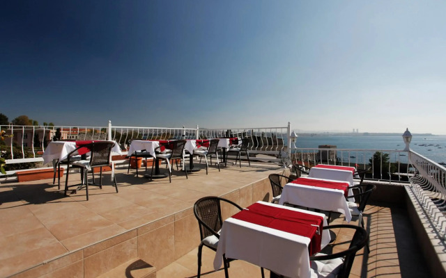 Spinel Hotel - Old City