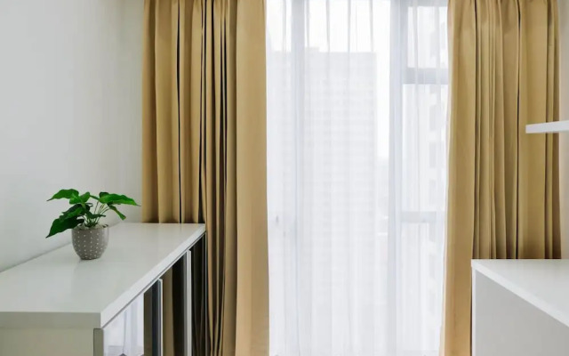 2br Apartment with Study Room at M-Town Residence