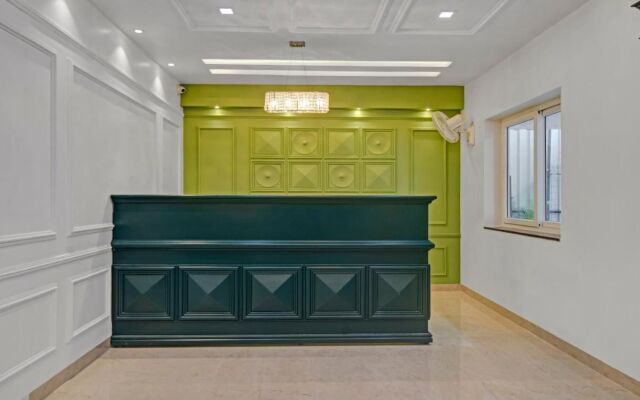 Treebo Chandraprasth Residency