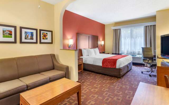 Comfort Suites - Near The Galleria