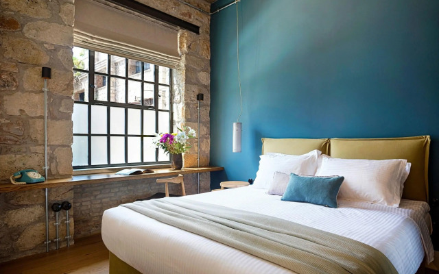 The Foundry Suites