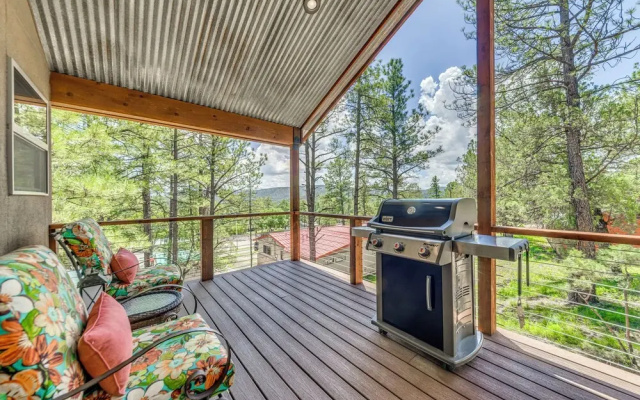 Walkable Location & Scenic Views: Ruidoso Cabin!