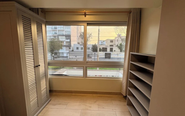 Miraflores 1 Bedroom Executive Apartment