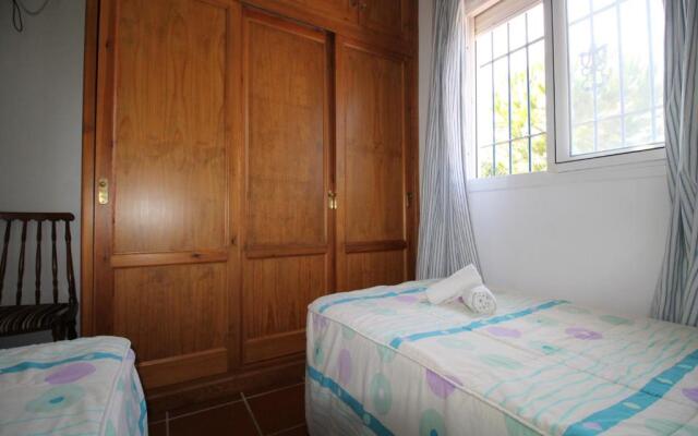 1003 Villa Cornocalejo